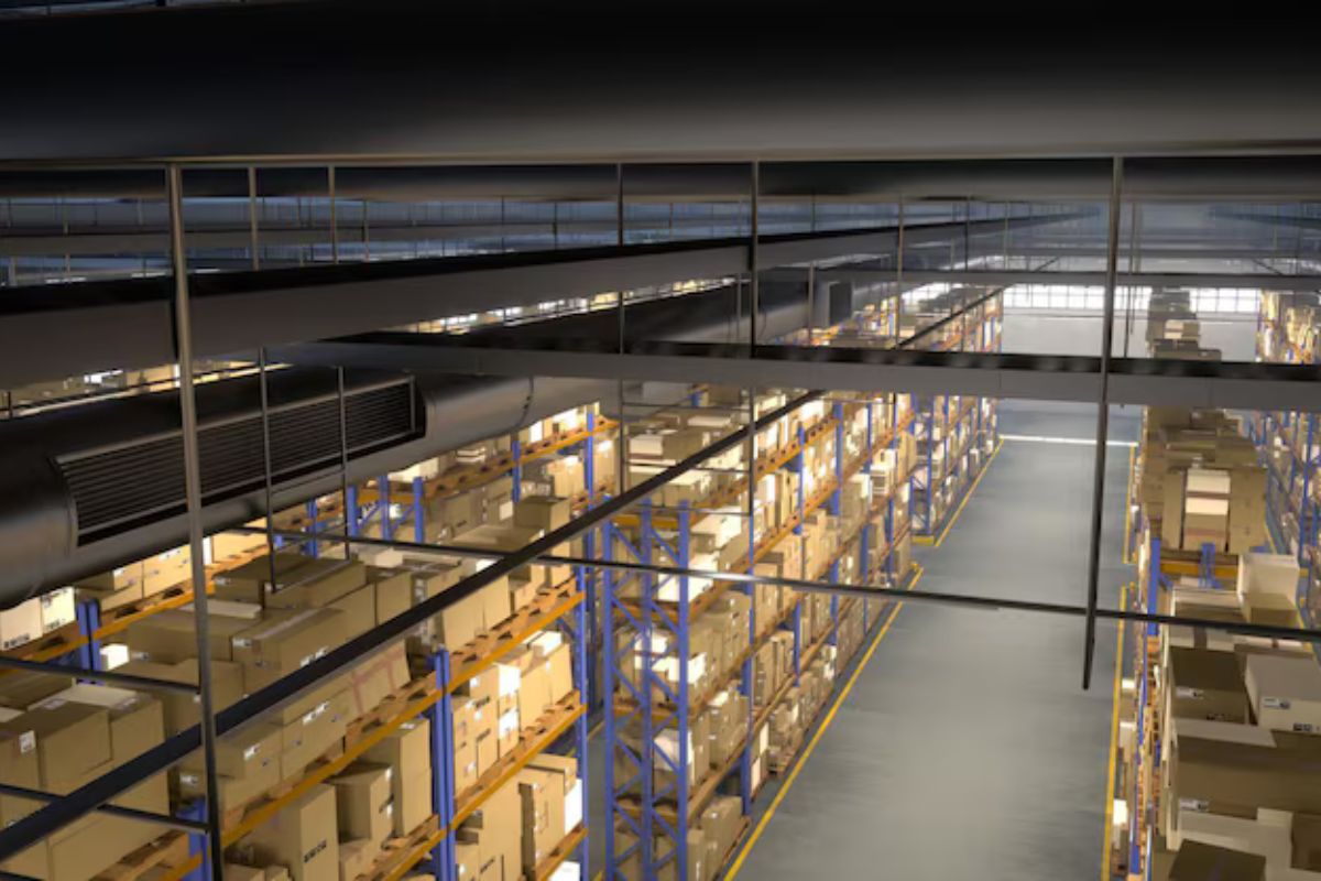 Warehouse & Logistics